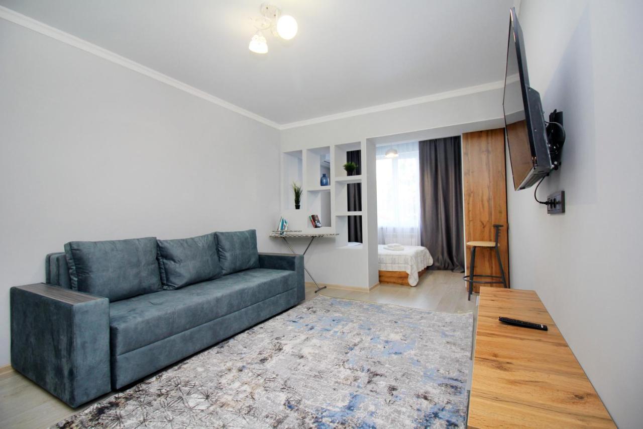 אלמטי Cozy Studio In The Best Area! 3 מראה חיצוני תמונה