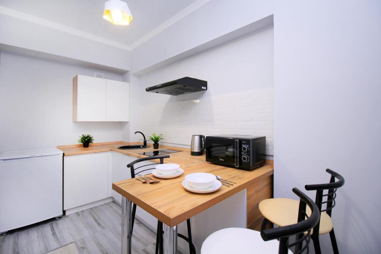 אלמטי Cozy Studio In The Best Area! 3 מראה חיצוני תמונה